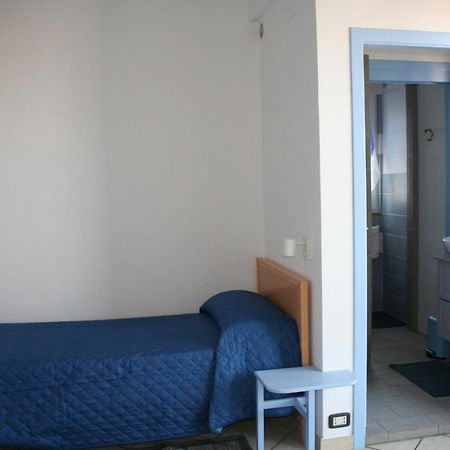 B&B Le Tre Palme Ancona Buitenkant foto